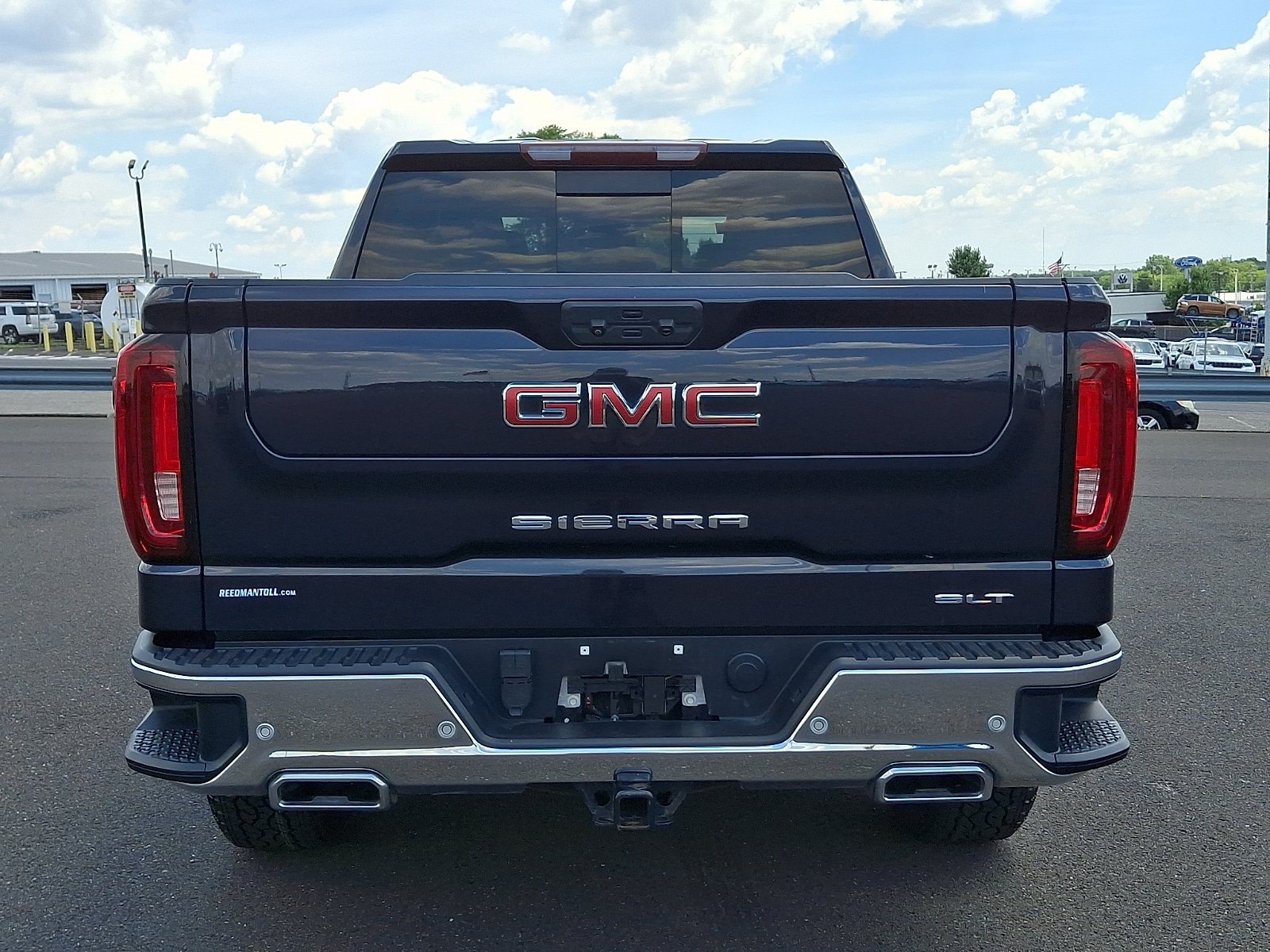 Used 2023 GMC Sierra 1500 SLT w/ SLT Premium Plus Package AWD/4WD image 5
