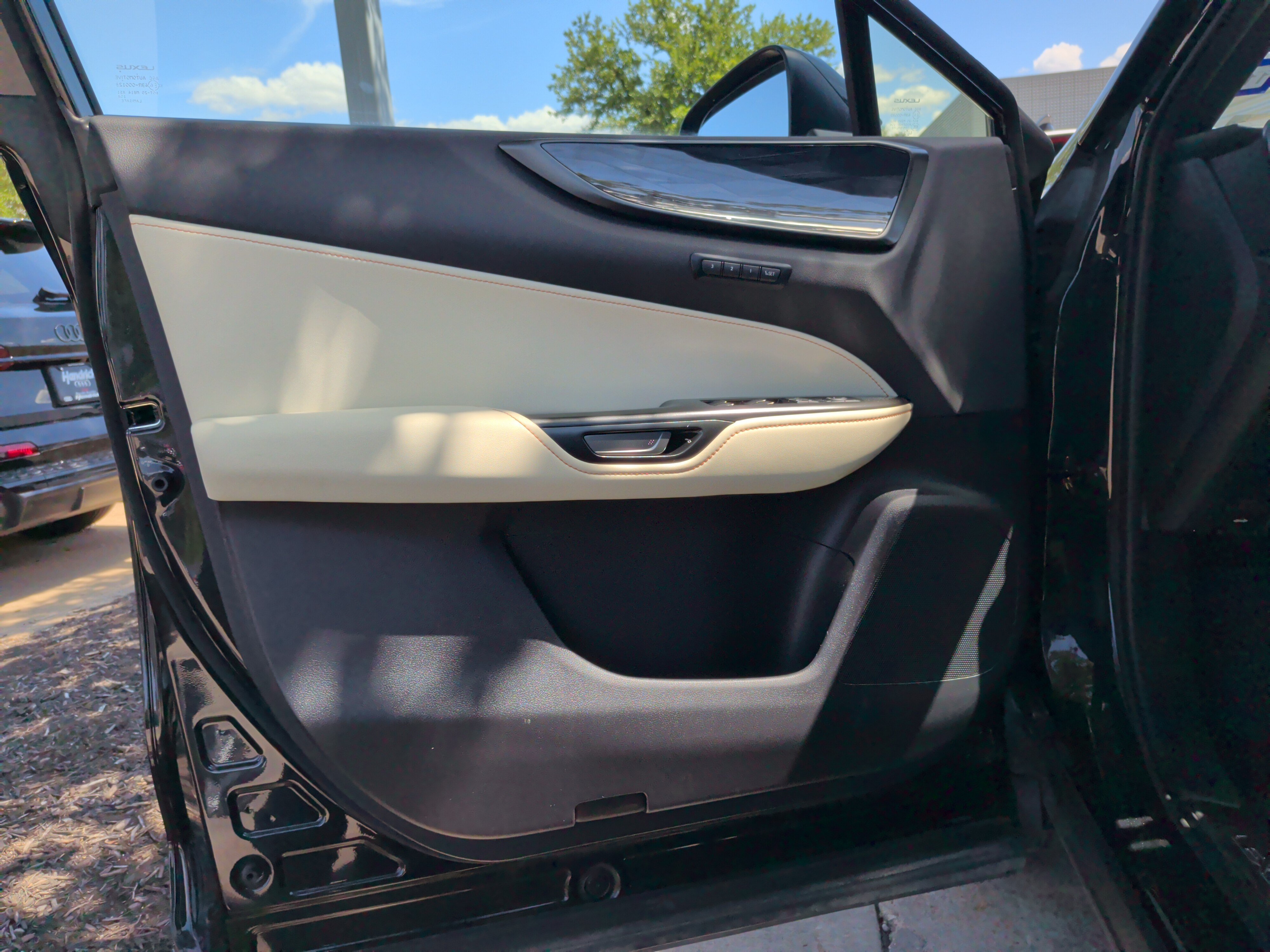 Used 2024 Lexus NX 350 AWD image 13