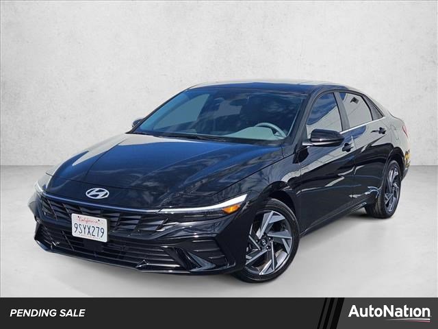 Used 2025 Hyundai Elantra SEL w/ Cargo Package