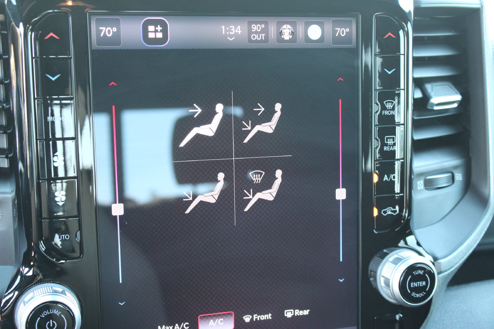 Used 2025 RAM 2500 Tradesman AWD/4WD image 16