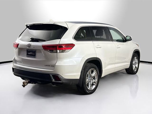 Used 2019 Toyota Highlander Limited image 16