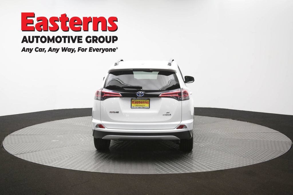 Used 2018 Toyota RAV4 SE AWD/4WD image 39
