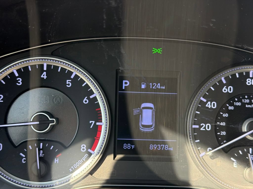 Used 2020 Hyundai Santa Fe SE FWD image 15