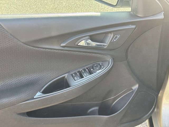 Used 2016 Chevrolet Malibu LT image 24