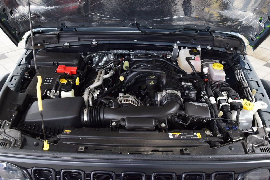 Used 2024 Jeep Wrangler Rubicon w/ Safety Group image 27