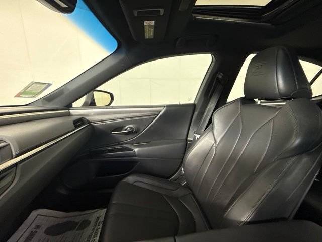 Used 2019 Lexus ES 350 F Sport w/ Accessory Package 2 FWD image 18