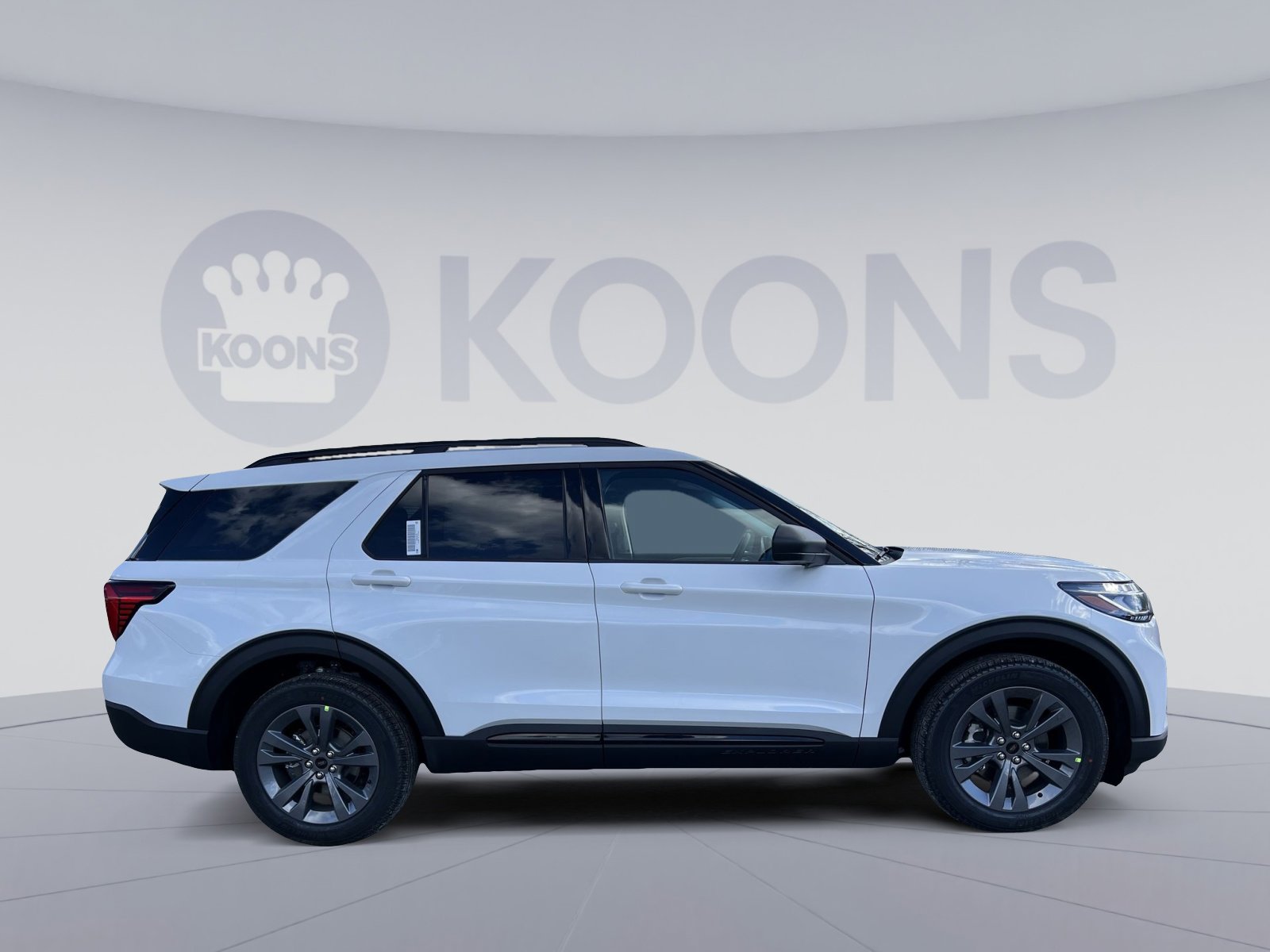 New 2026 Ford Explorer Active w/ Active Comfort Package image 8