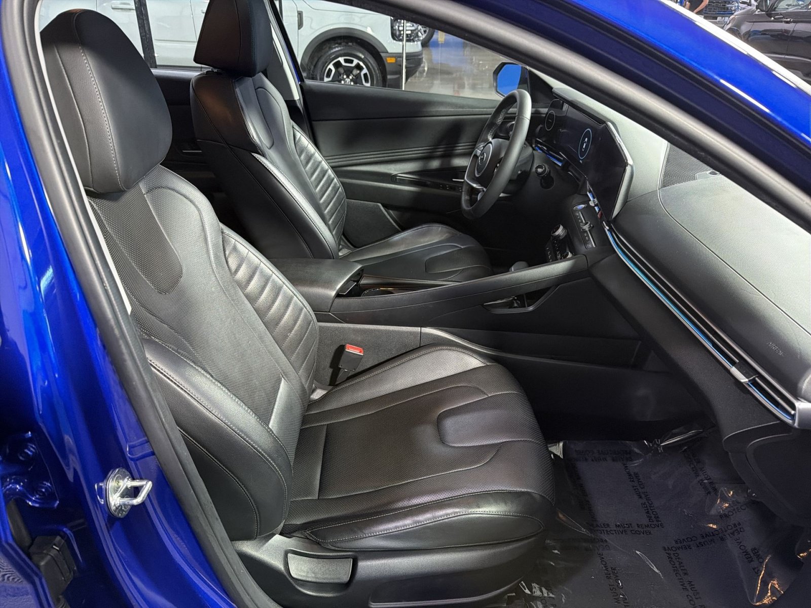 Used 2023 Hyundai Elantra Limited FWD image 25