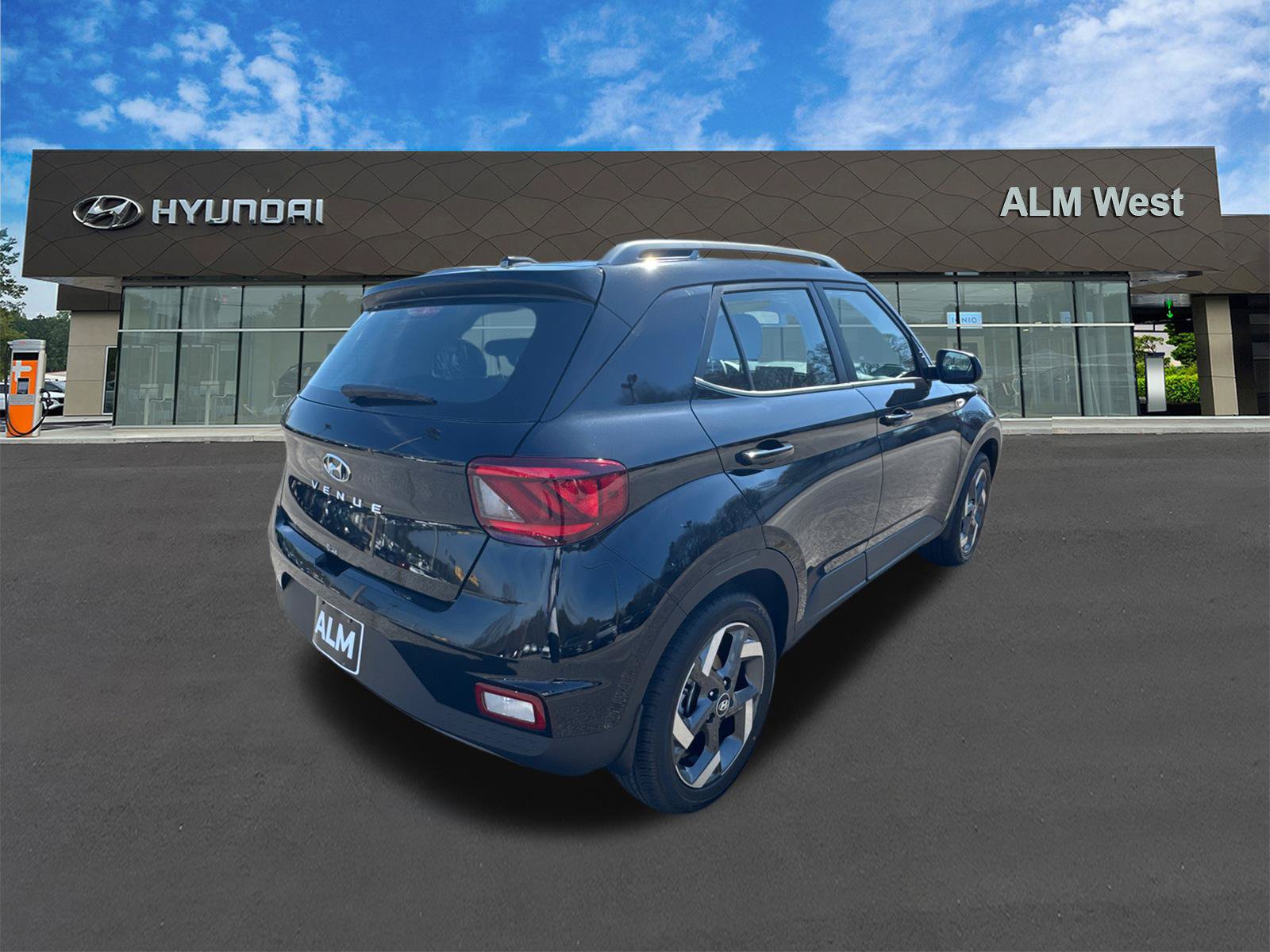 New 2026 Hyundai Venue SEL FWD image 6