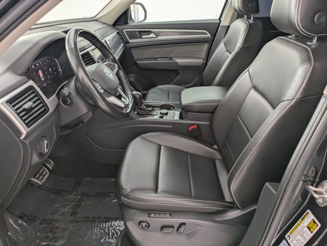 Used 2022 Volkswagen Atlas SEL R-Line AWD/4WD image 15