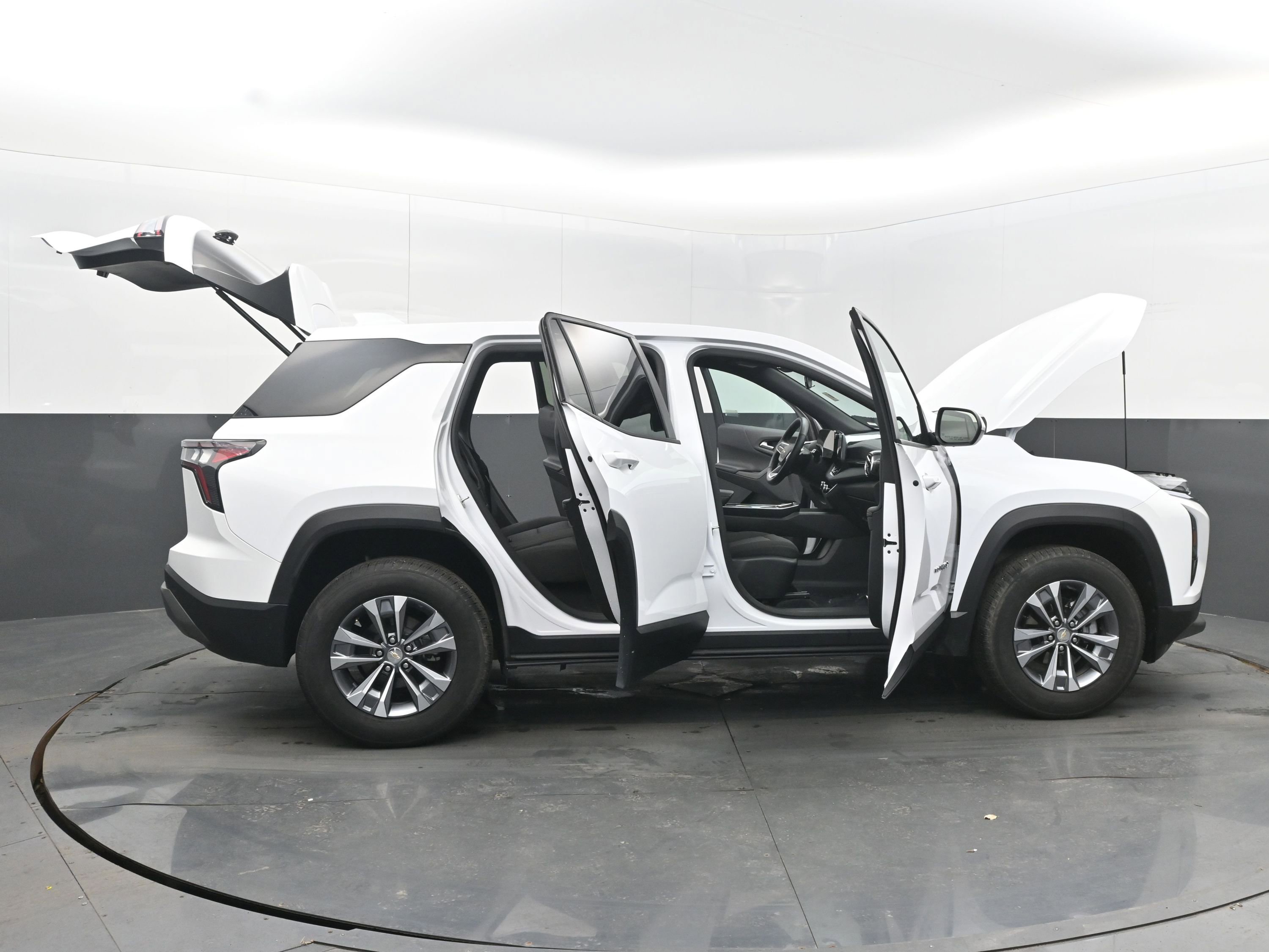 Certified 2025 Chevrolet Equinox LT image 46