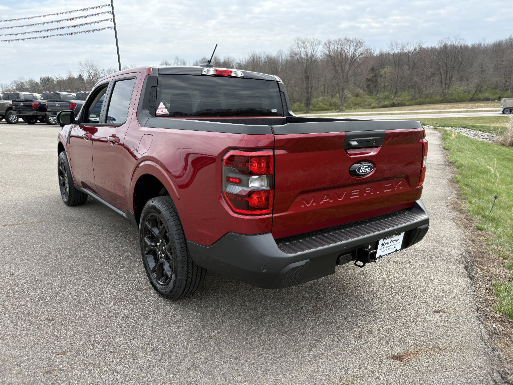 New 2026 Ford Maverick Lariat w/ Black Appearance Package AWD/4WD image 3