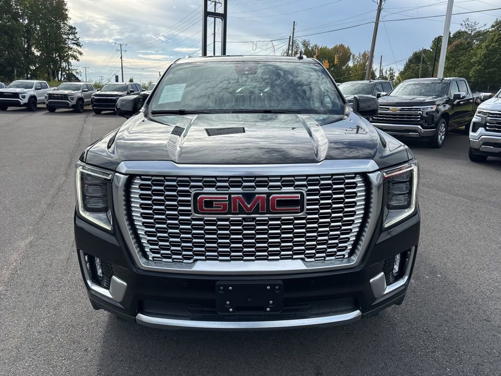 Used 2024 GMC Yukon XL Denali w/ Max Trailering Package AWD/4WD image 8