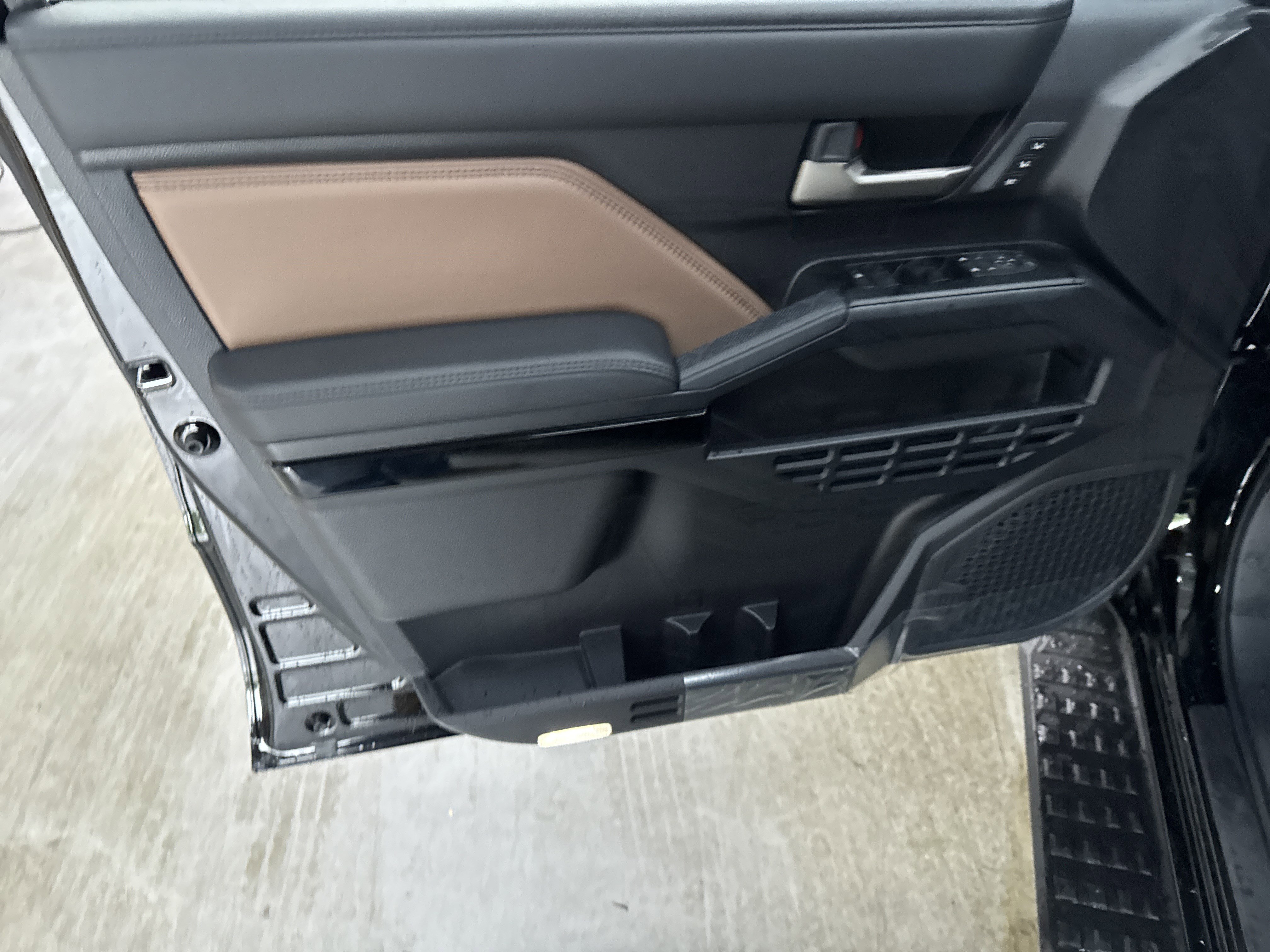 New 2026 Toyota 4Runner Limited AWD/4WD image 23