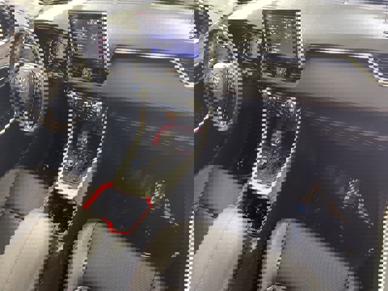 Used 2022 Toyota RAV4 TRD Off-Road image 25