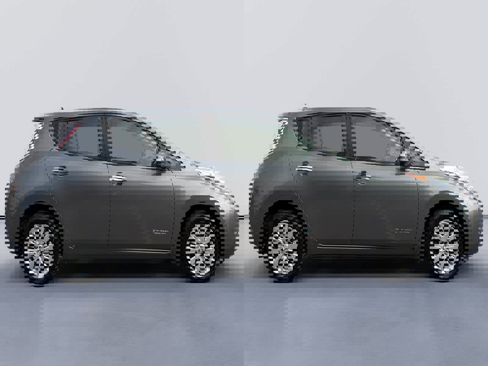 Used 2016 Nissan Leaf S w/ Charger Package image 2