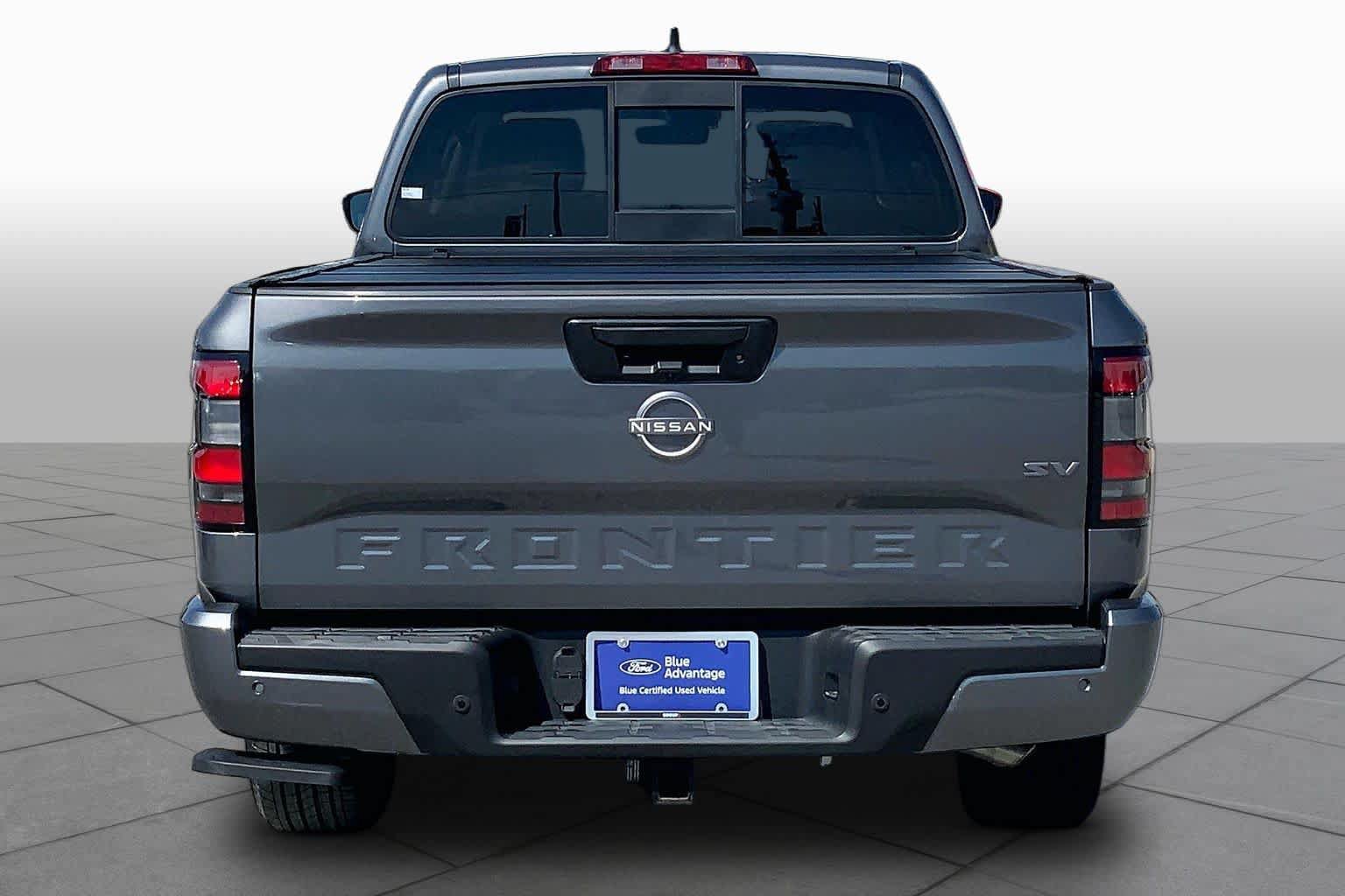 Used 2022 Nissan Frontier SV w/ Technology Package RWD image 5