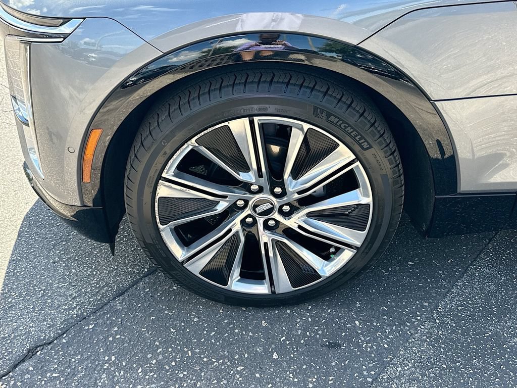Certified 2023 Cadillac Lyriq 2WD image 29