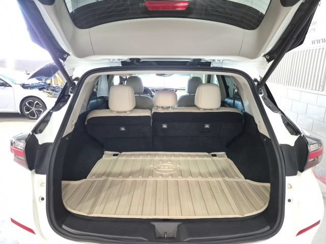 Used 2020 Nissan Murano SL w/ Moonroof Package AWD/4WD image 21