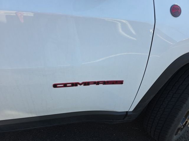 Used 2024 Jeep Compass Trailhawk w/ Trailhawk Elite Group image 26