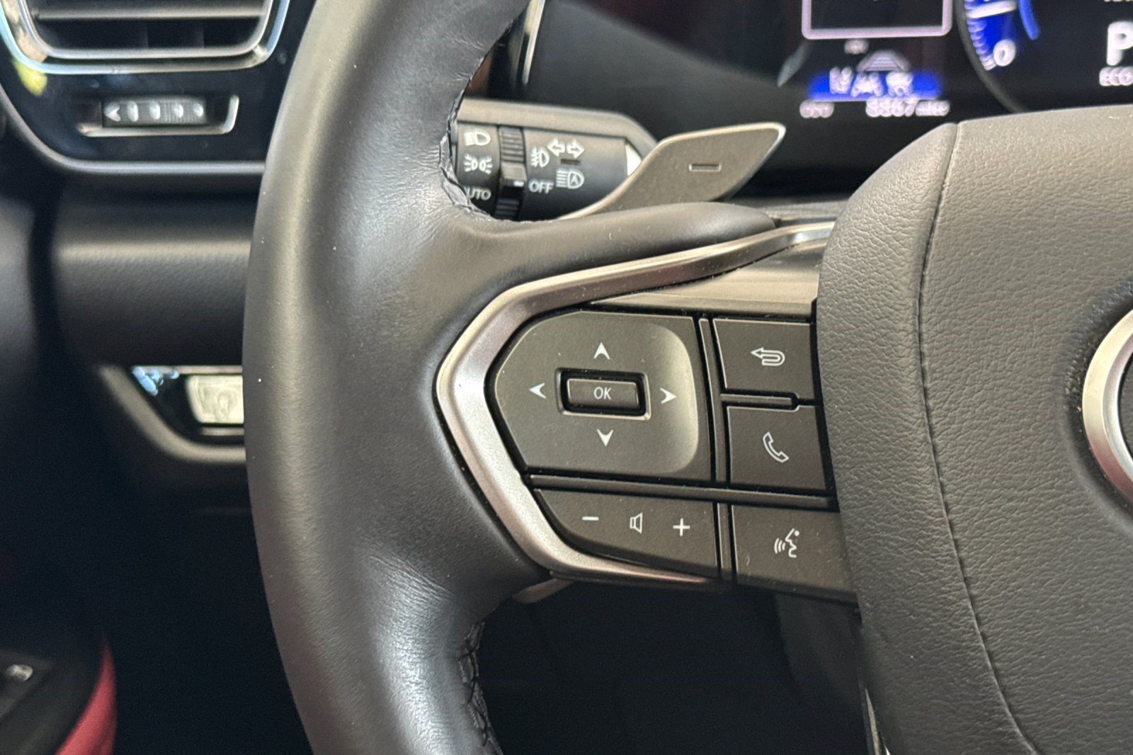 Certified 2025 Lexus NX 250 AWD w/ Premium Package image 30