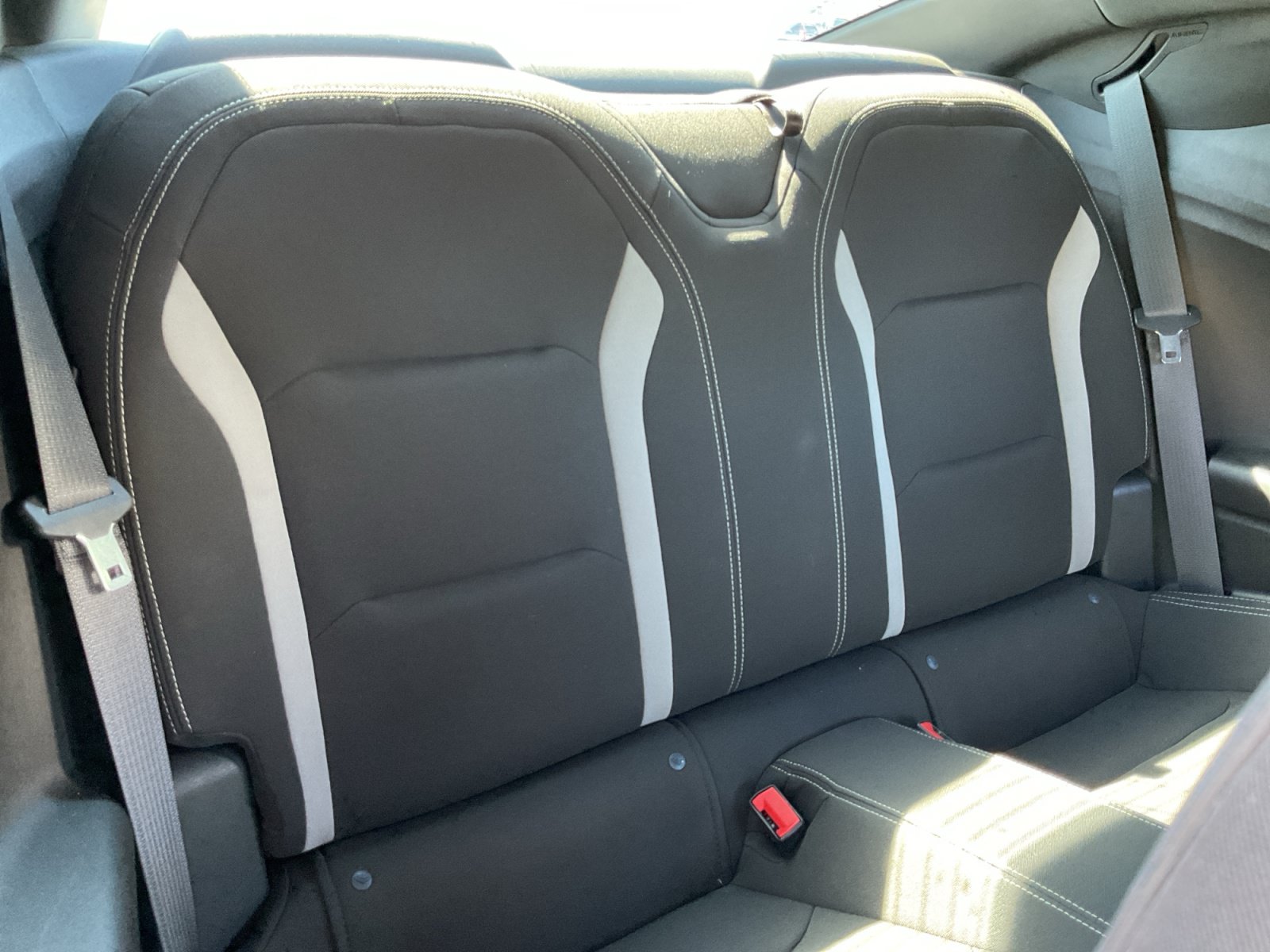 Used 2020 Chevrolet Camaro LT RWD image 20