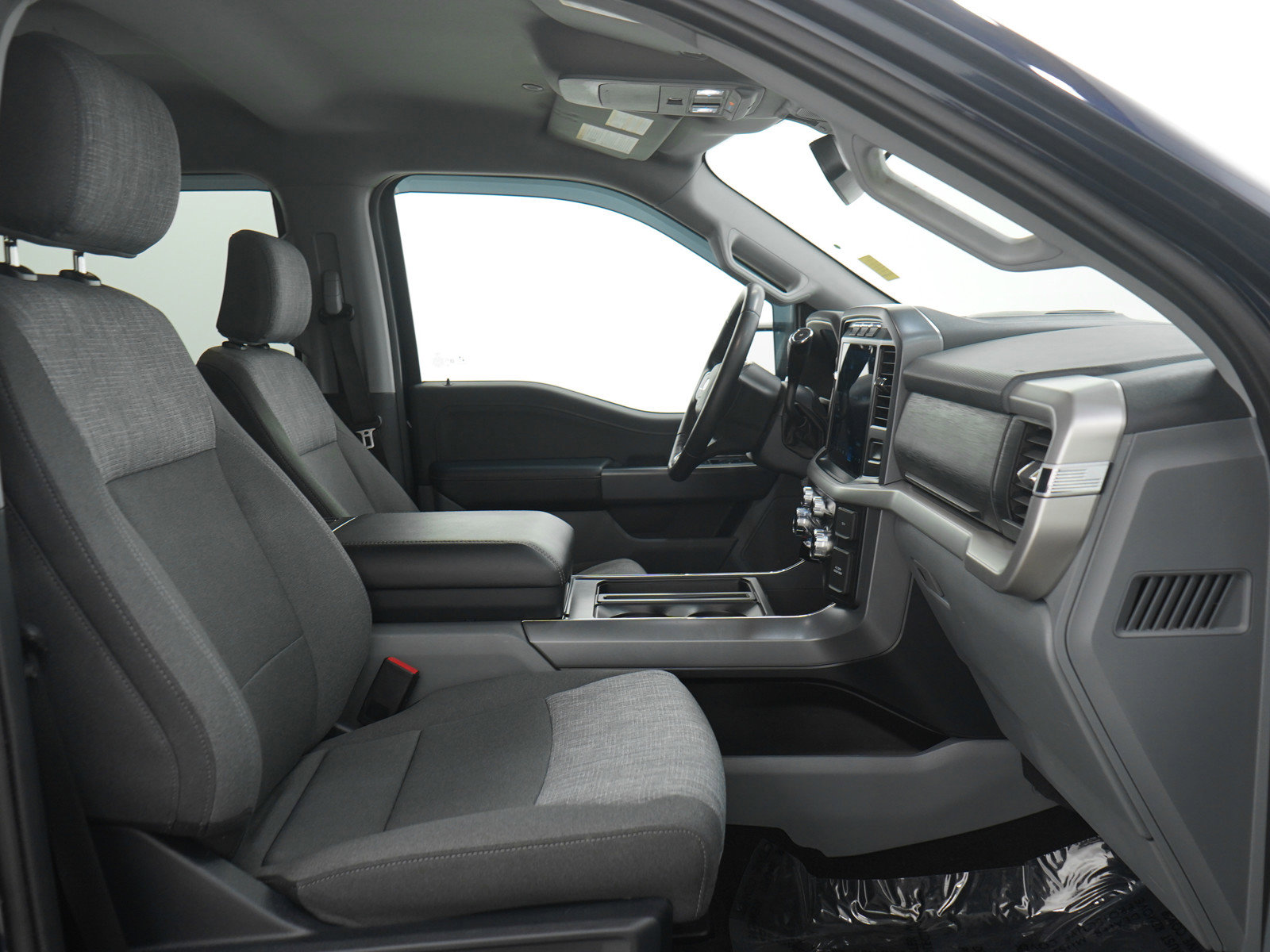 Used 2022 Ford F150 XLT w/ Equipment Group 302A High image 14