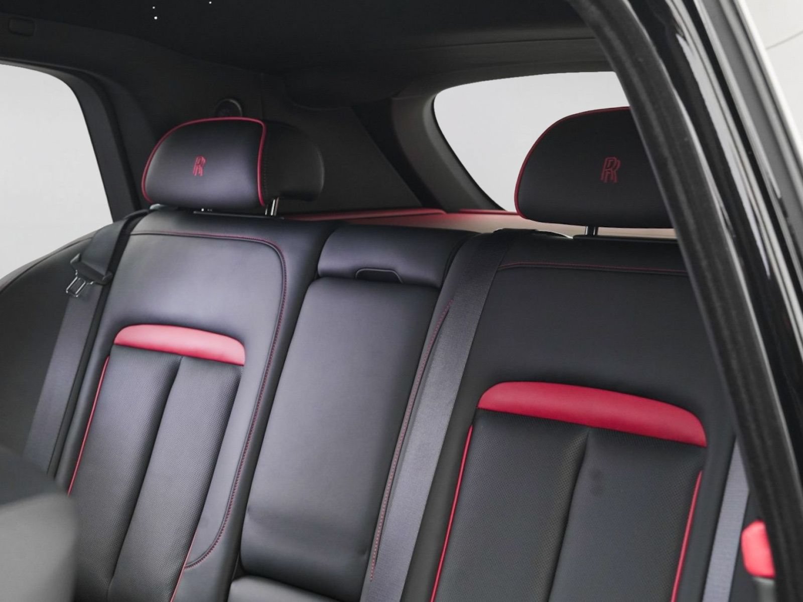 Certified 2025 Rolls-Royce Cullinan AWD/4WD image 21