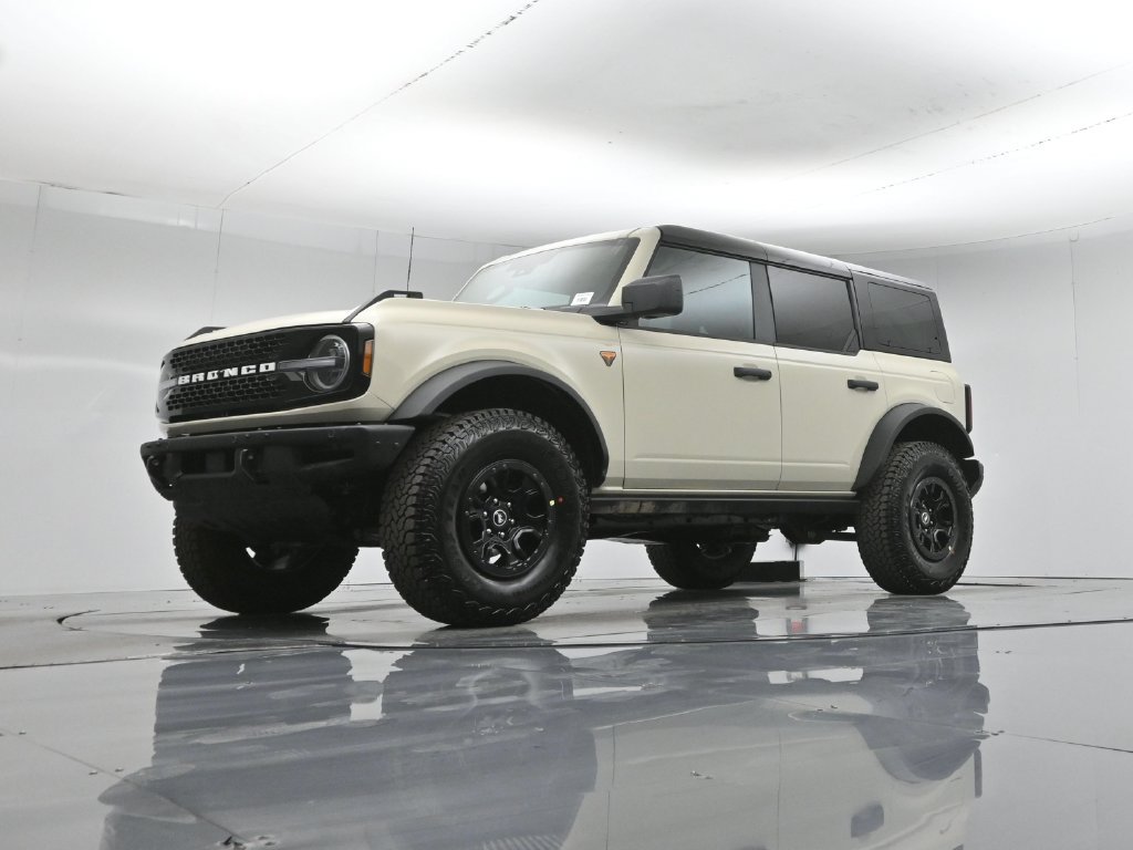 New 2026 Ford Bronco Badlands AWD/4WD image 43