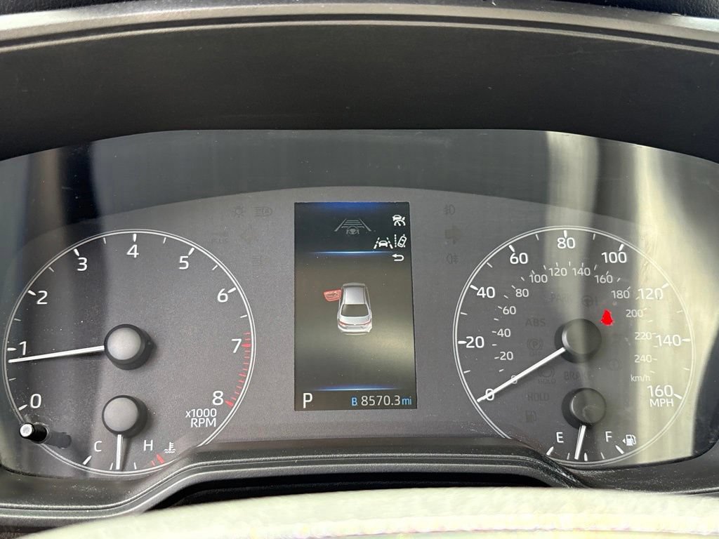 Used 2023 Toyota Corolla LE FWD image 8