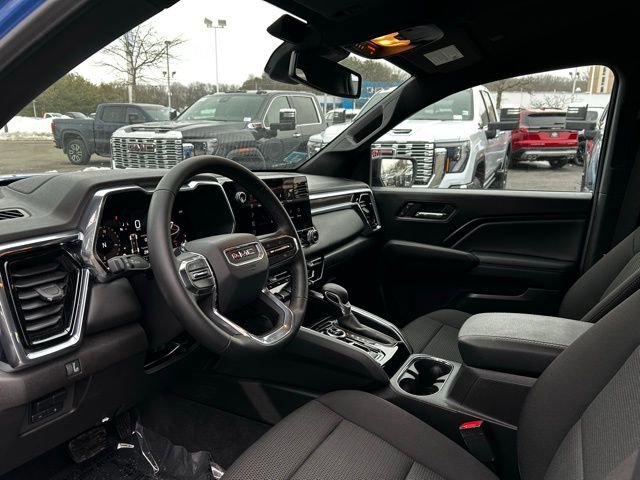 Used 2025 GMC Canyon Elevation w/ Convenience Package image 16