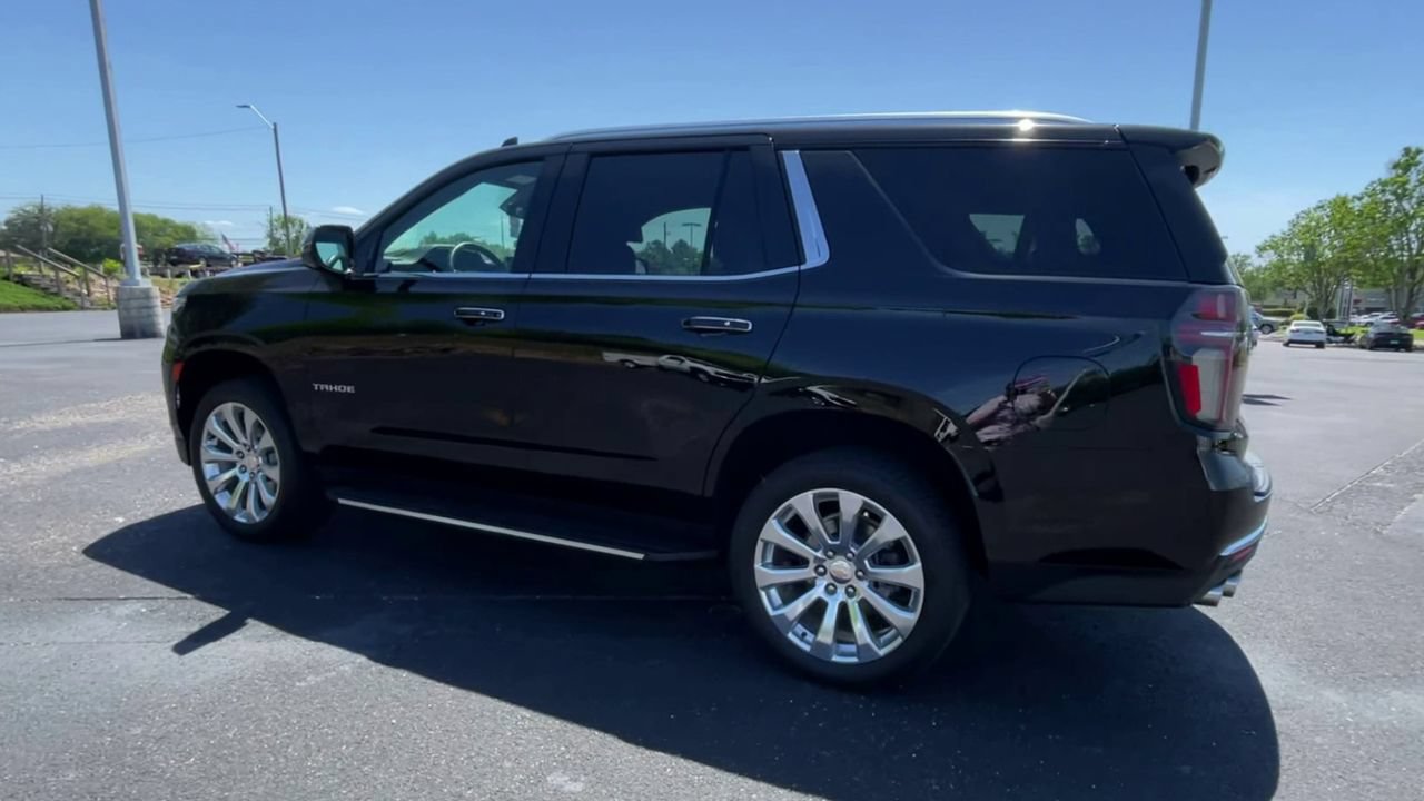 Used 2024 Chevrolet Tahoe Premier AWD/4WD image 6