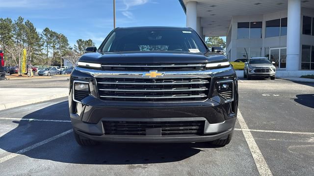 New 2026 Chevrolet Traverse LT w/ Driver Confidence Package FWD image 2