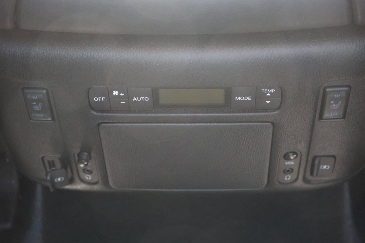 Used 2018 Nissan Armada Platinum w/ Captain Seat Package image 23