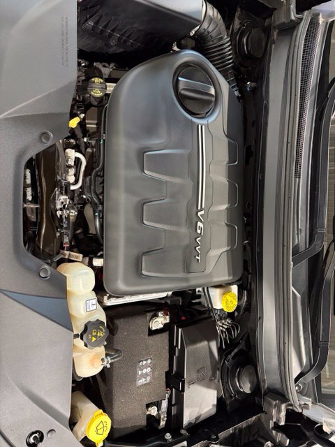 Used 2019 Jeep Cherokee Overland AWD/4WD image 26