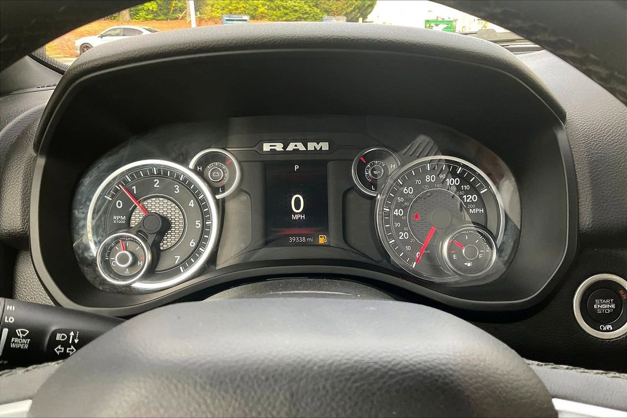 Used 2025 RAM 1500 Big Horn AWD/4WD image 11