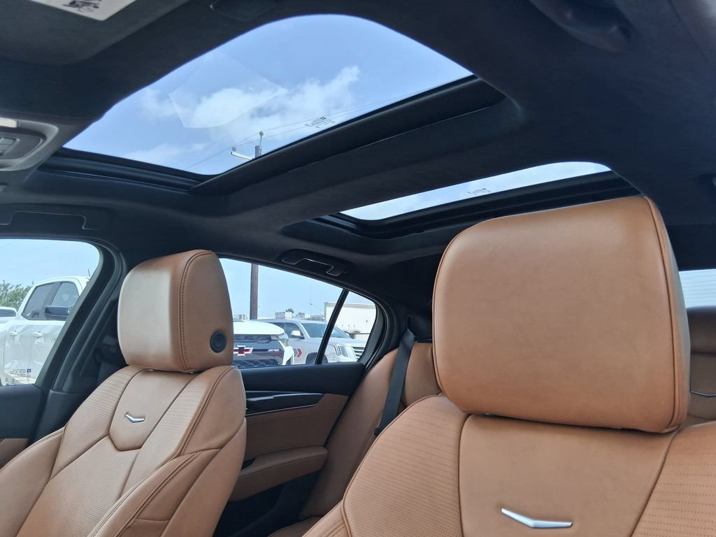 Used 2025 Cadillac CT5 V w/ Platinum Package RWD image 24