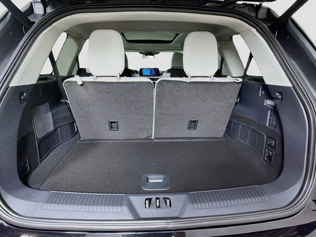 New 2027 Lincoln Aviator 2WD image 28