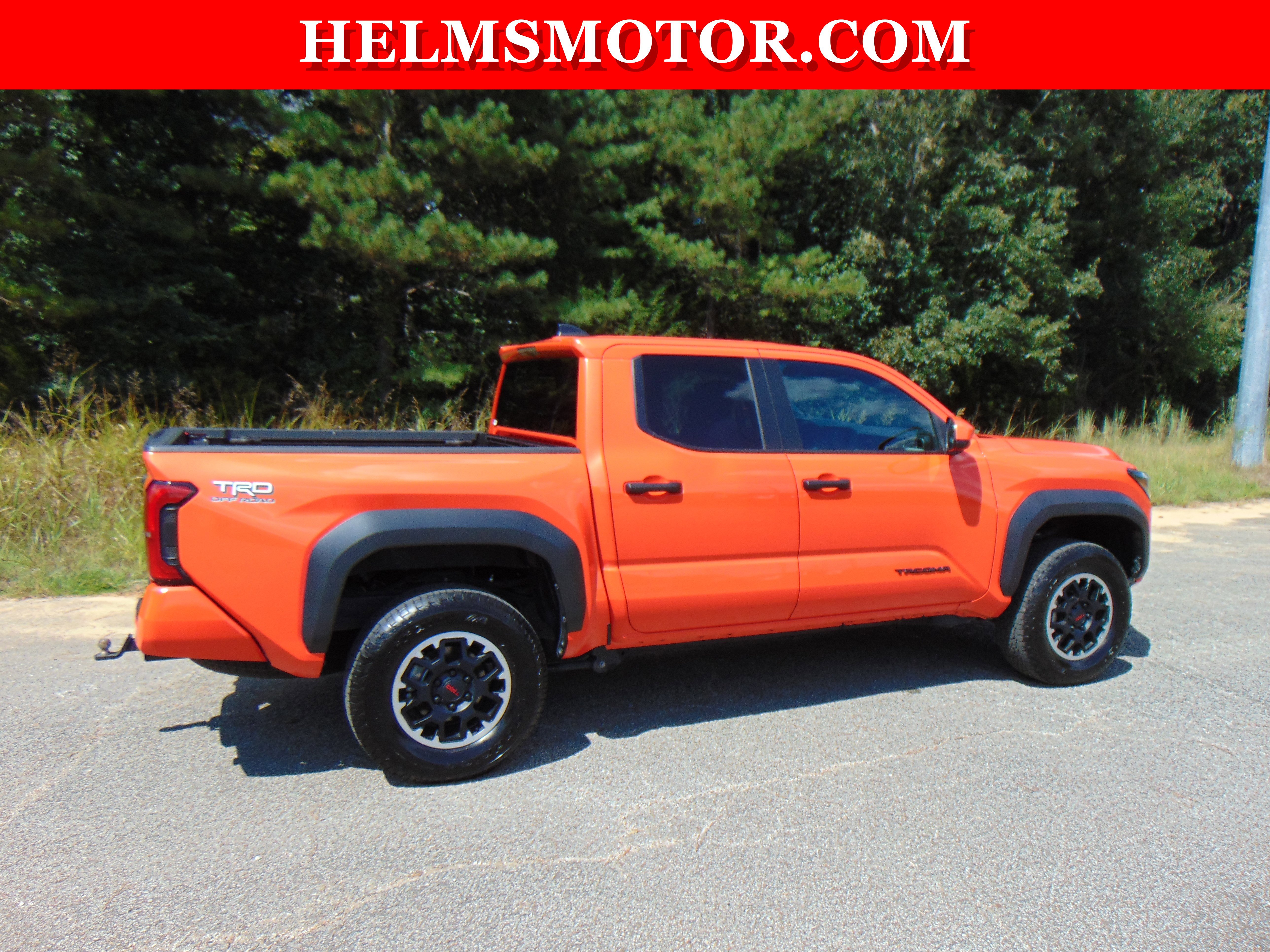 Used 2024 Toyota Tacoma TRD Off-Road image 12