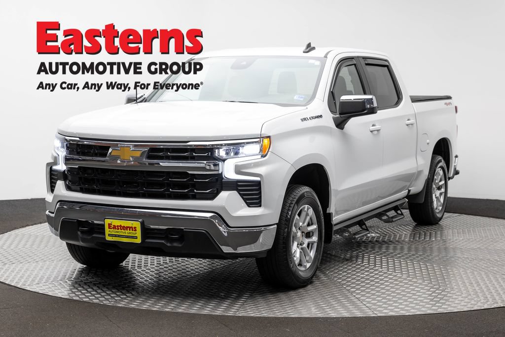 Used 2023 Chevrolet Silverado 1500 LT AWD/4WD image 1