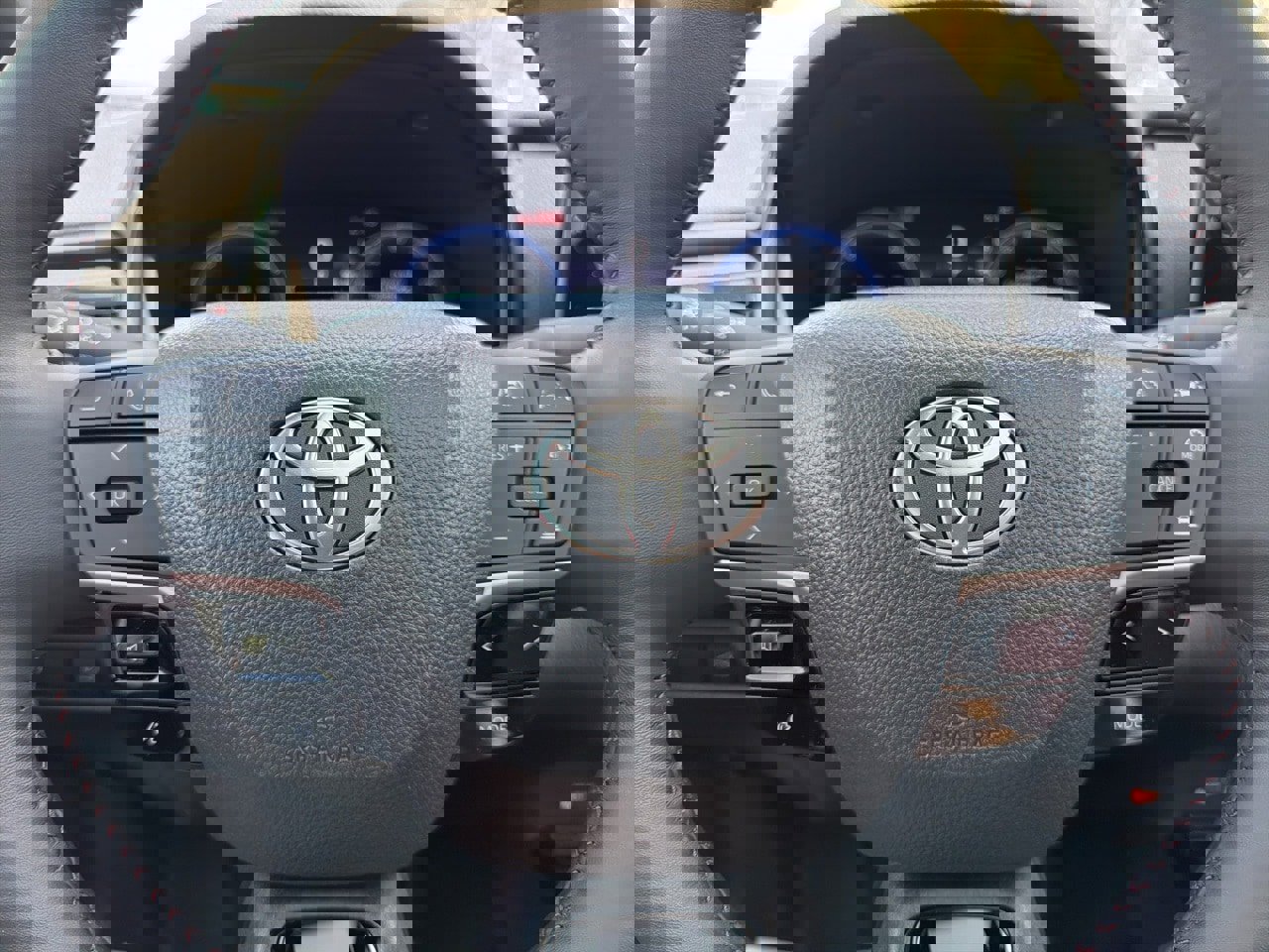 Used 2025 Toyota Camry XSE image 13