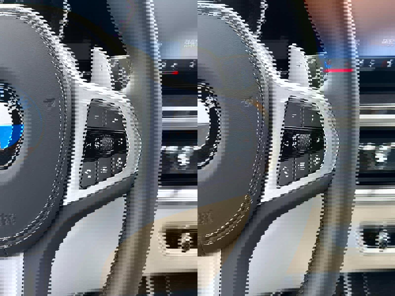 New 2026 BMW X7 xDrive40i w/ Executive Package image 23