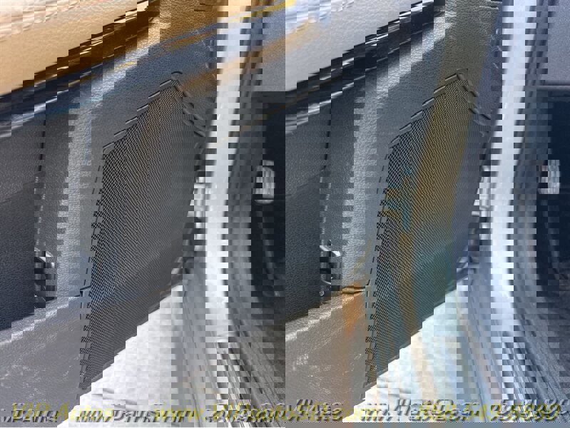 Used 2011 Mercedes-Benz E 350 Sedan image 34