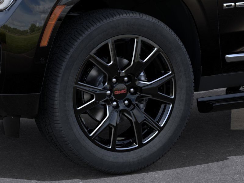 New 2026 GMC Yukon XL Denali w/ Denali Reserve Package AWD/4WD image 9