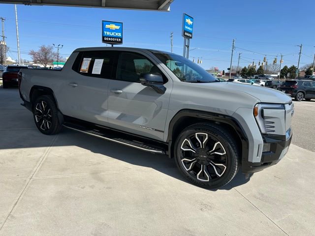 Used 2024 GMC Sierra EV Denali image 7
