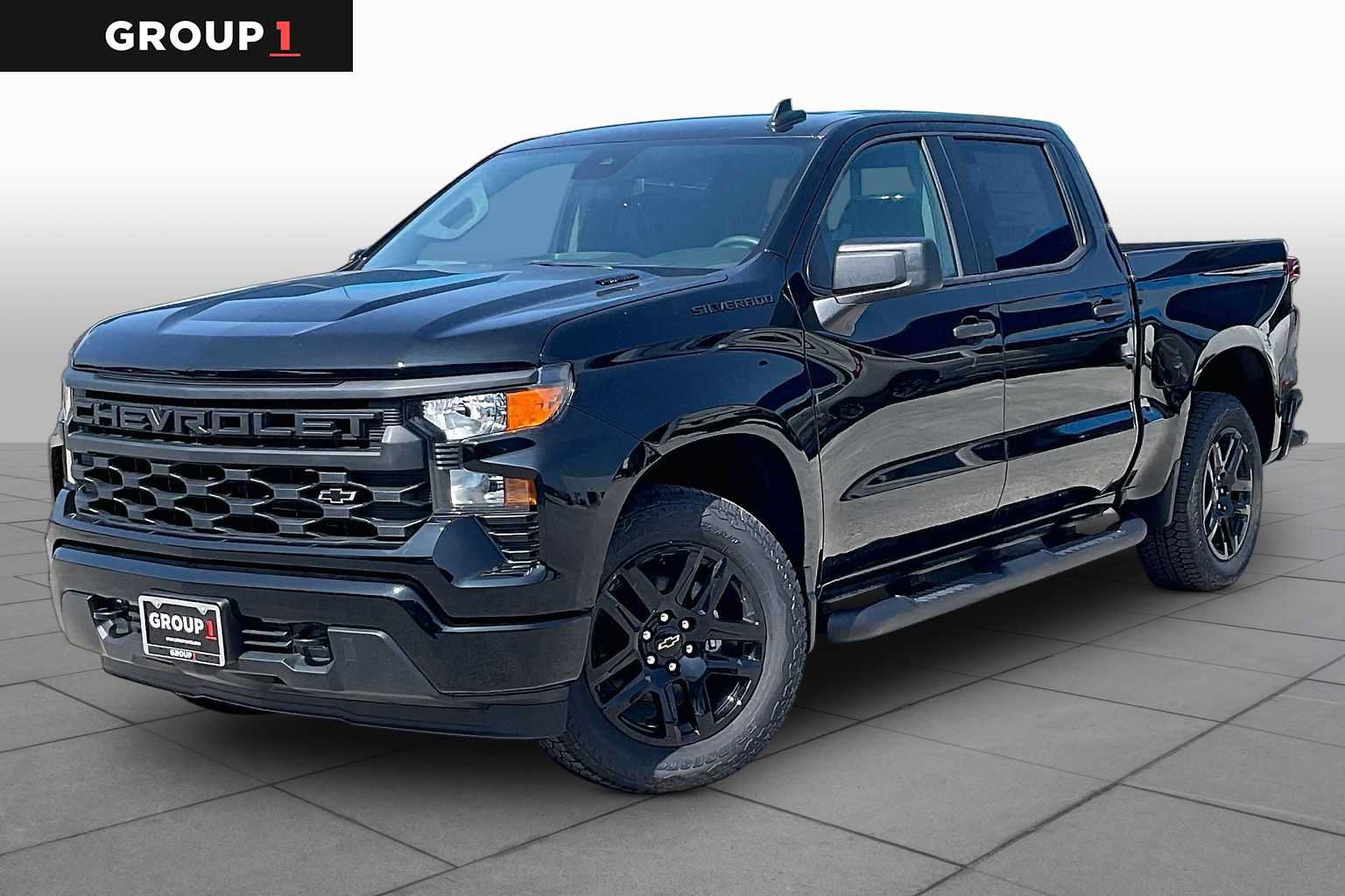 New 2026 Chevrolet Silverado 1500 Custom AWD/4WD image 1