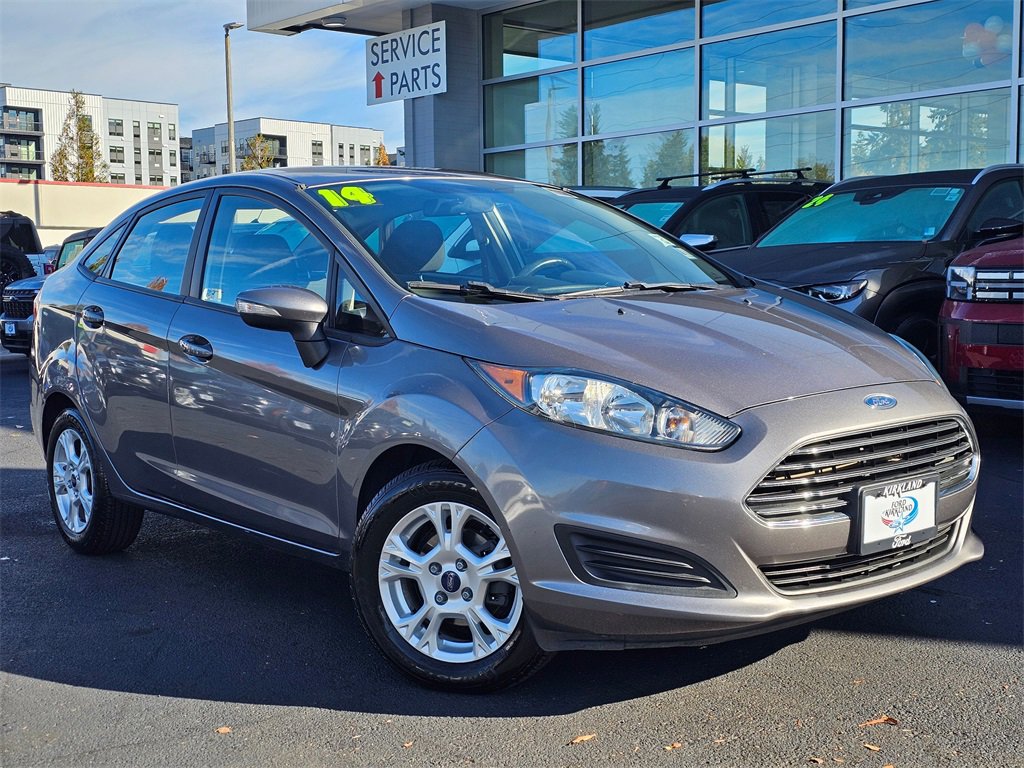 Used 2014 Ford Fiesta SE