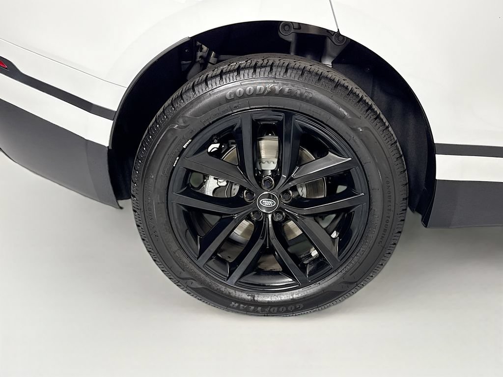 Used 2024 Land Rover Range Rover Velar S AWD/4WD image 34