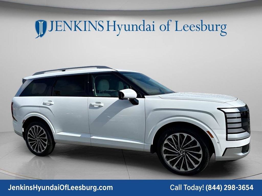 New 2026 Hyundai Palisade Calligraphy FWD image 2