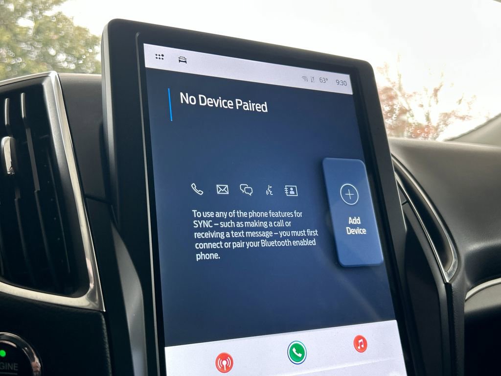 Used 2024 Ford Edge Titanium image 19